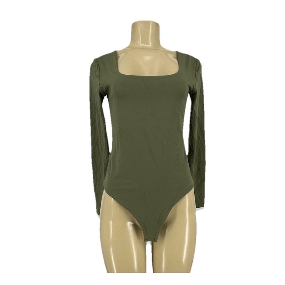 NUUDS Women's Small Long Sleeve Bodysuit Square Neck Top 17-130